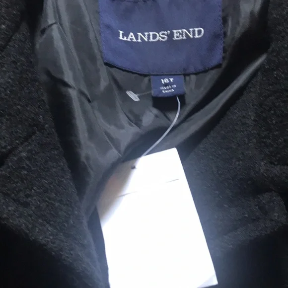 Lands End coat size 16 tall - Picture 2 of 5